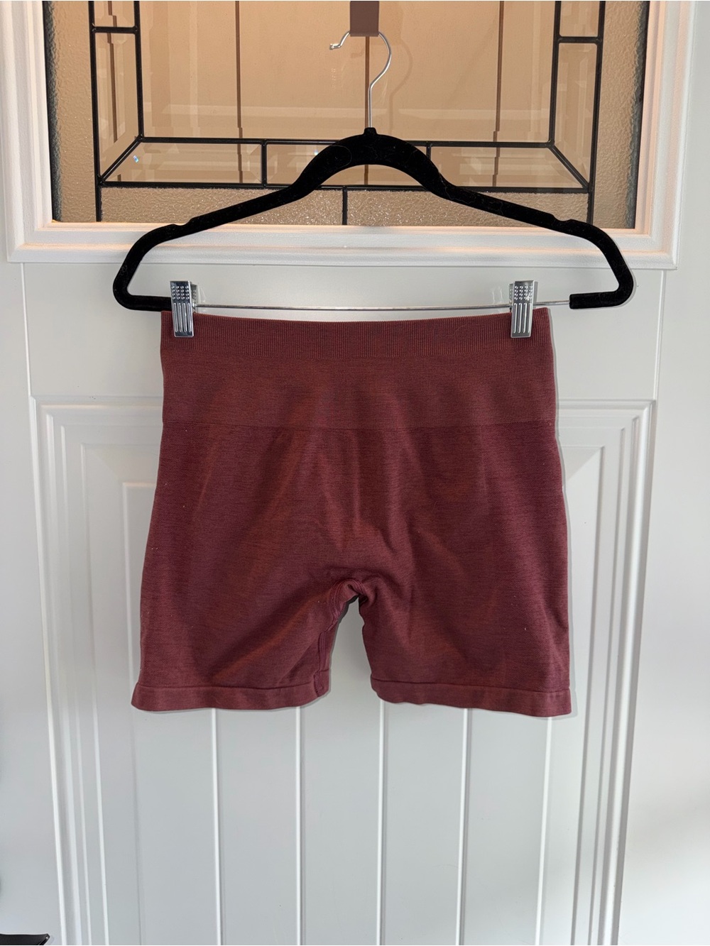 Alphalete High-Waist Ribbed Bike Shorts - Mauve Berry